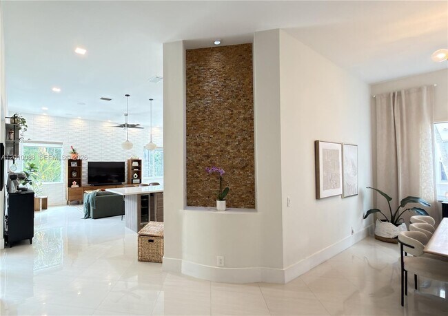 Building Photo - 3829 Heron Ridge Ln
