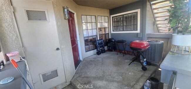 Building Photo - 27268 Avenida De La Plata