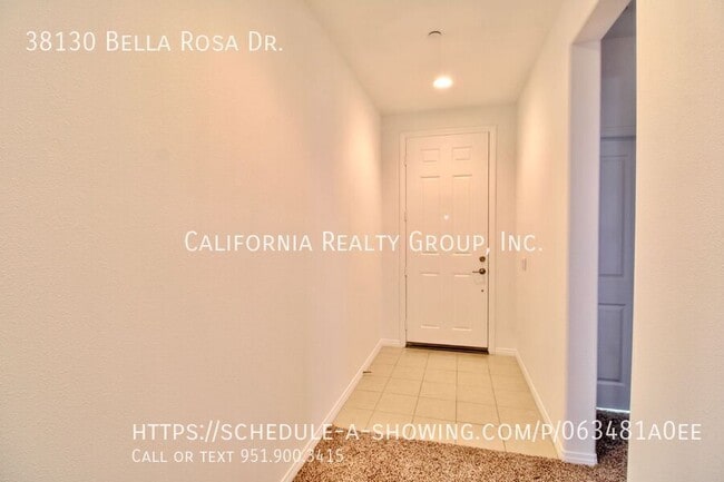 Building Photo - 38130 Bella Rosa Dr