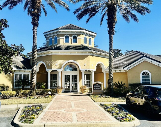 Building Photo - 10075 Gate Pkwy N