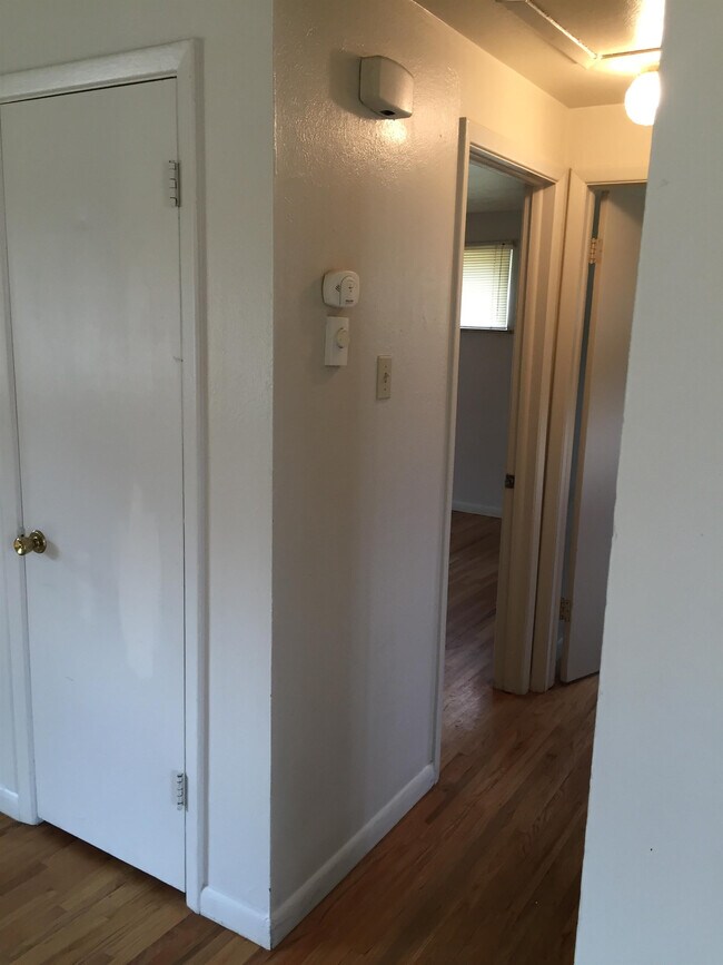 Building Photo - 16311 W 14th Ave