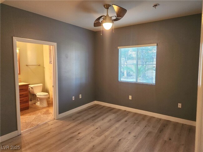 Building Photo - 5250 S Rainbow Blvd