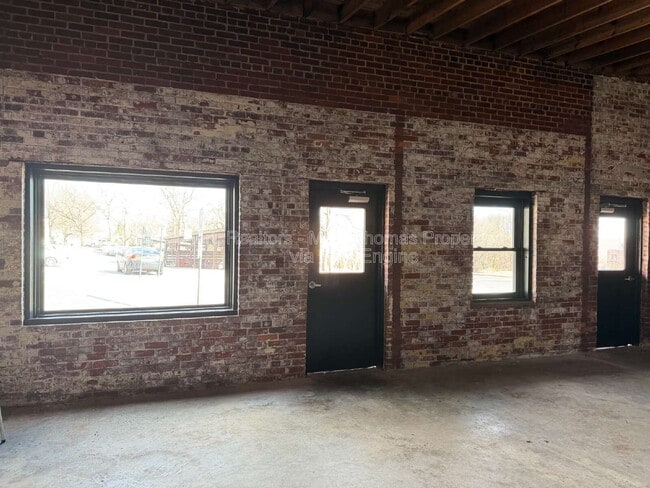 Building Photo - 141 Depot St