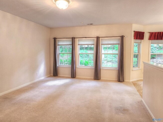 Building Photo - 93 Fernbrook Ct