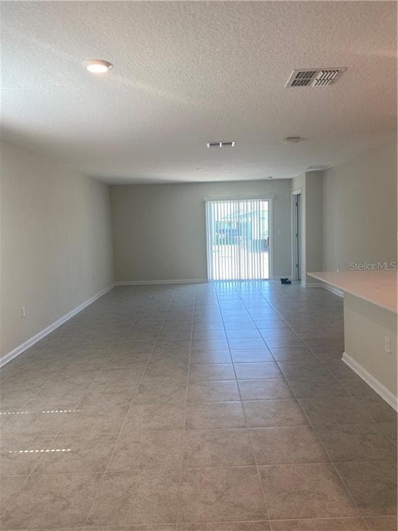 Building Photo - 1960 Traverse Wy