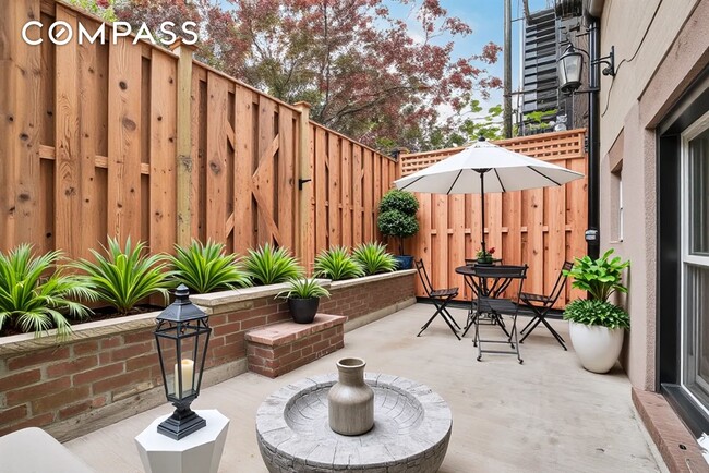 Building Photo - 149 Wyckoff St