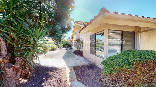 Building Photo - 17410 St Andrews Dr