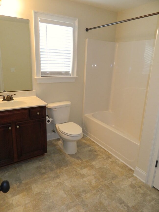 Building Photo - 9515 Berwick Ct
