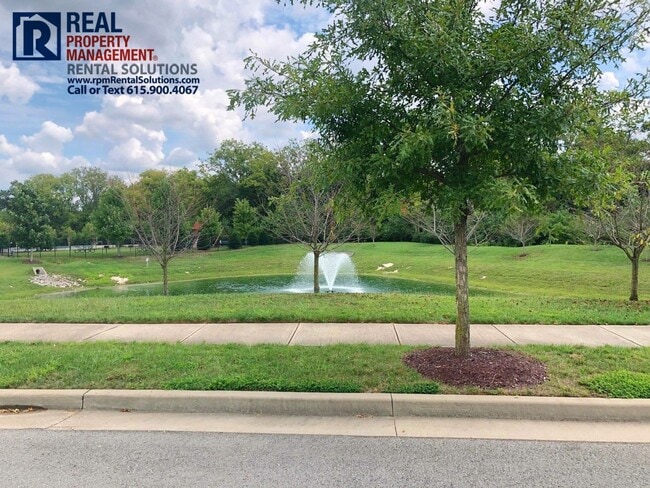 Building Photo - Wonderful 4BR/2.5BA for lease in Franklin, neighborhood pool and playground! Williamson County sc...