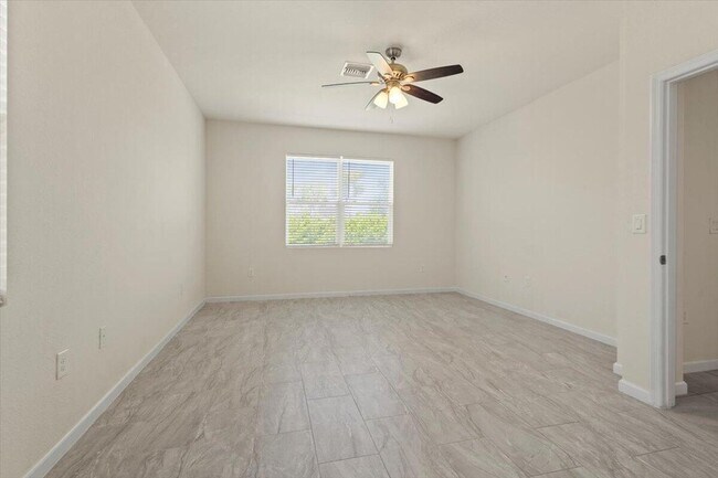 Building Photo - 12133 SW Aventino Dr