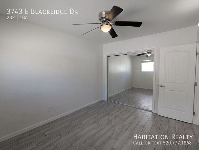 Building Photo - 3743 E Blacklidge Dr