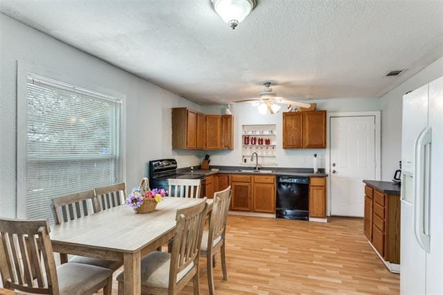 Building Photo - 1584 Kelly Rd