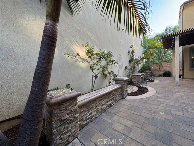 Building Photo - 59 Pathway