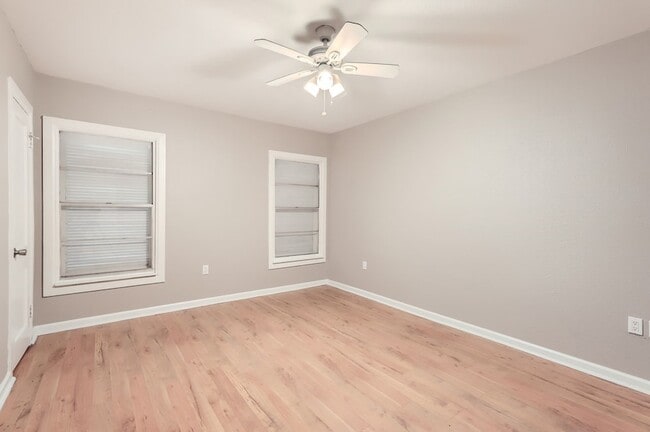 Building Photo - 224 E Boyd St