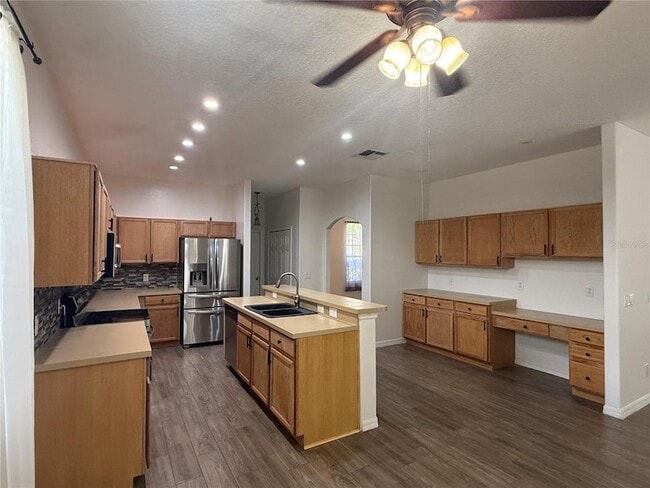 Building Photo - 4413 Riverton Dr