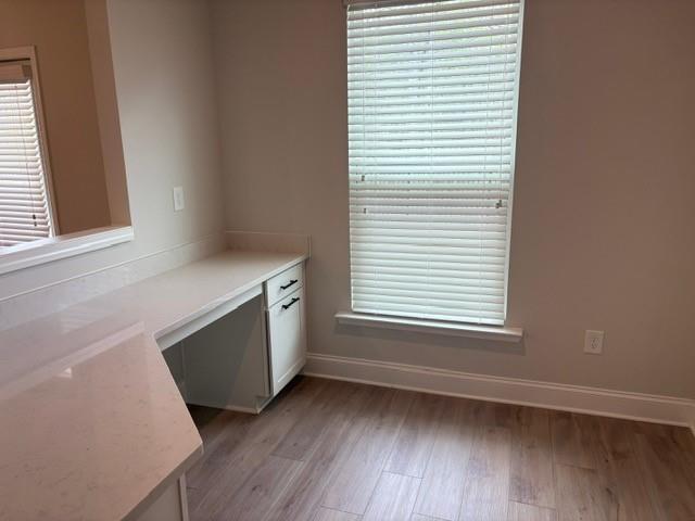 Building Photo - 5030 Sierra Creek Dr NE