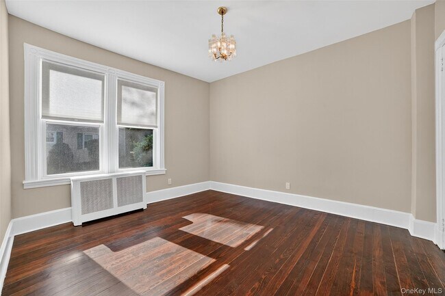 Building Photo - 81 Woodland Ave