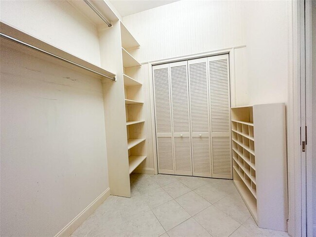 Building Photo - 6425 NW 202nd Pl