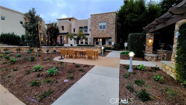 Building Photo - 76 Meridian Dr