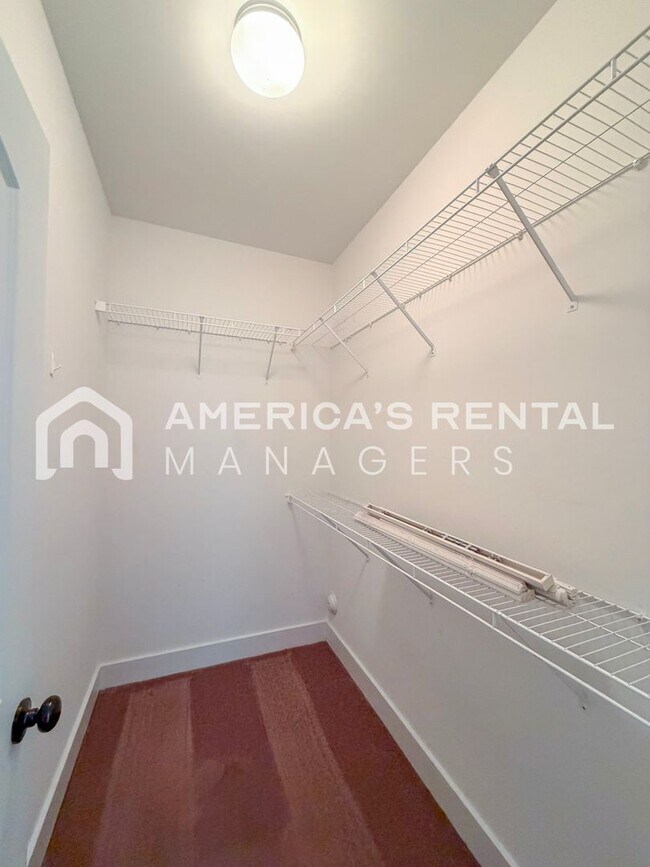 Building Photo - MOVE IN SPECIAL!!! - Home for rent in Calera, AL!!! - Receive 1 FREE MONTH if a 15-month lease is...