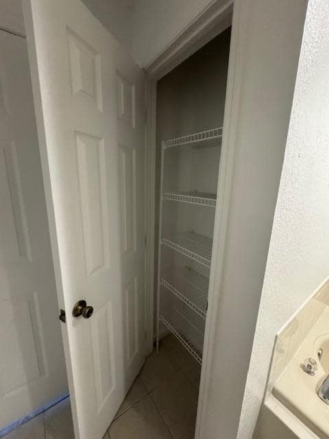 Building Photo - 3073 Ashland Ln N