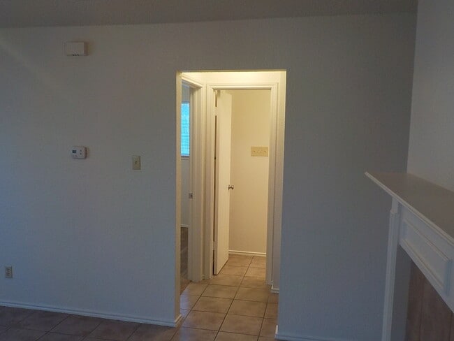 Building Photo - D.Schrager Properties2 (523 Cutty Trl)