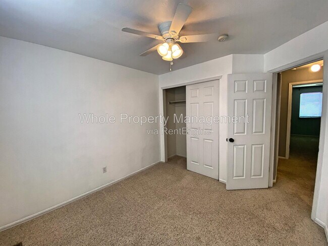 Building Photo - 5981 S Zante Way