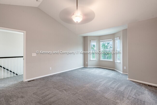 Building Photo - 1672 Smoke Ridge Dr