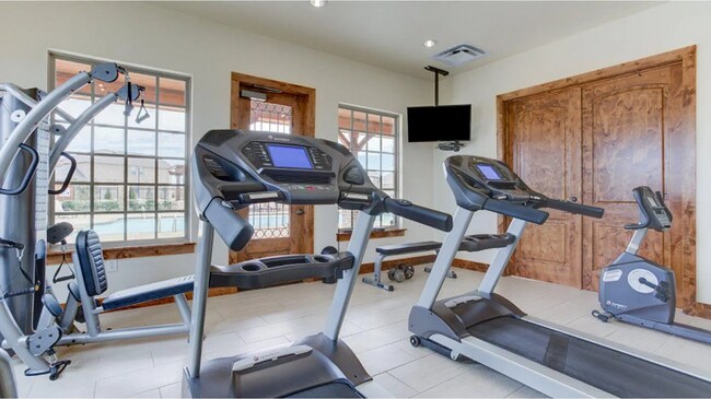 Building Photo - 118 Jenkinson Dr