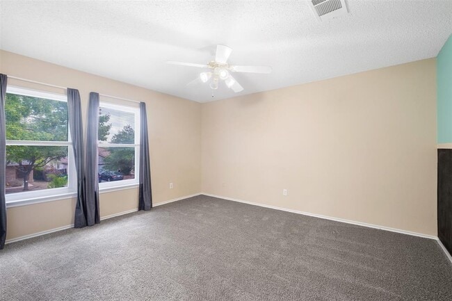Building Photo - 2507 Byfield Dr
