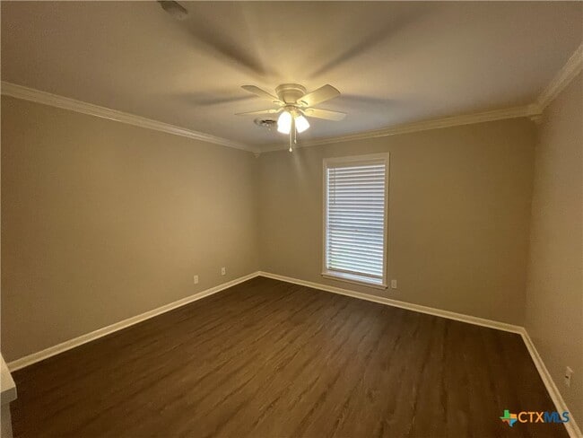 Building Photo - 101 Rio Vista Dr