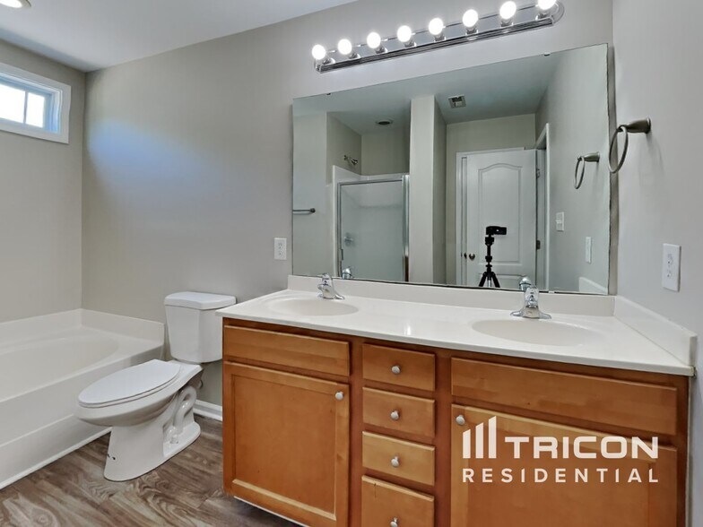 Building Photo - 3974 Cane Garden Dr