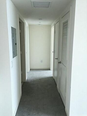 Building Photo - 1100 S Miami Ave