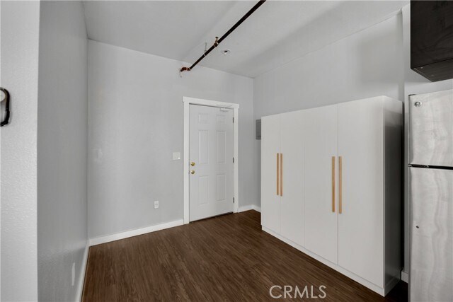 Building Photo - 601 Linden Ave