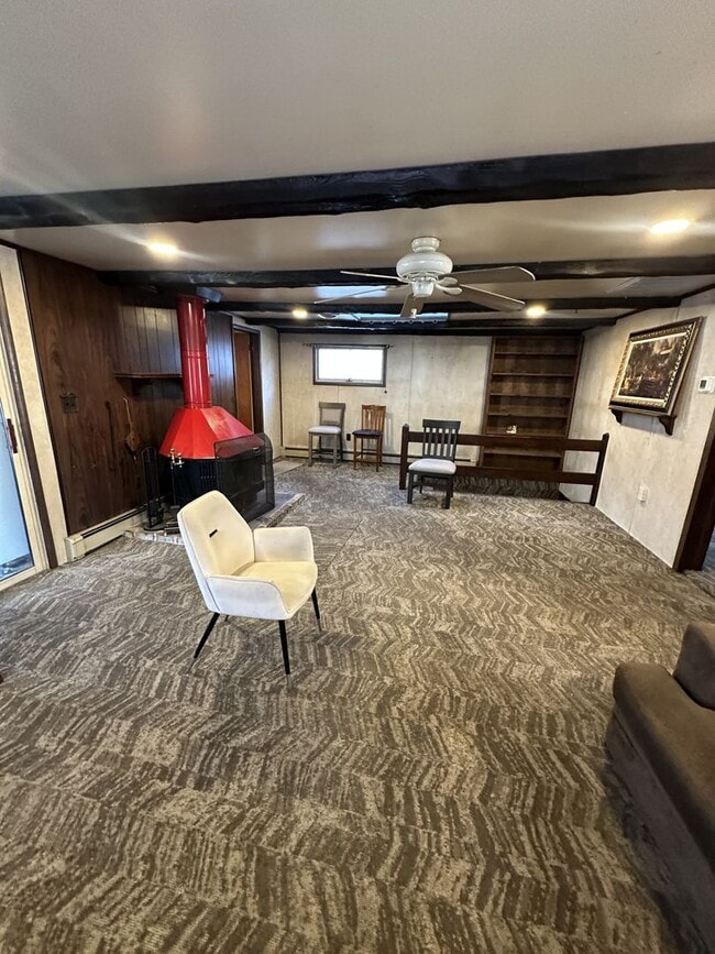 Building Photo - 2 bedroom 1 bathroom in Carlisle with In-ground Pool!