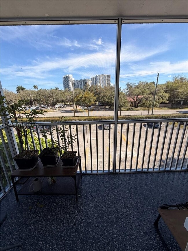 Building Photo - 16851 NE 23rd Ave