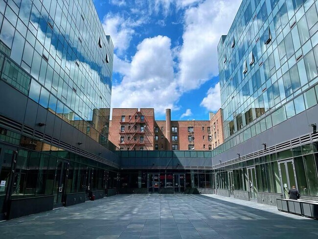 Building Photo - 144-49 Northern Blvd