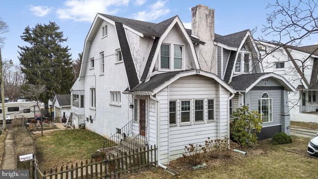 Building Photo - 934 Paoli Pike