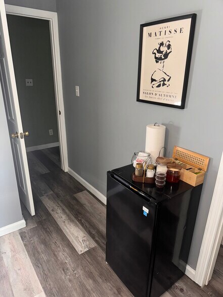 Building Photo - 130 N 20th St