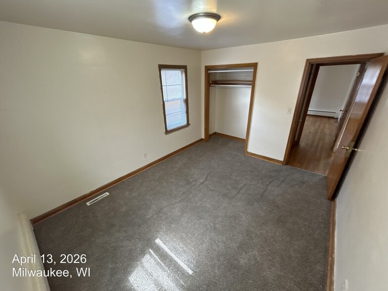 Building Photo - 6255 W Leon Ter