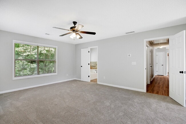 Building Photo - 75 Rock Mill Ct