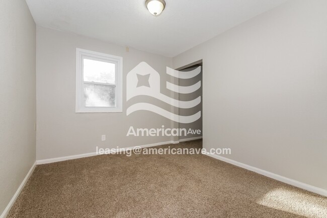 Building Photo - 6113 E 153 St