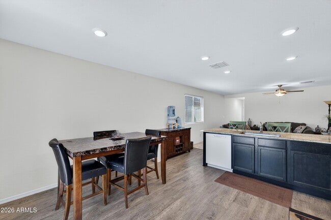 Building Photo - 25815 W Coles Rd