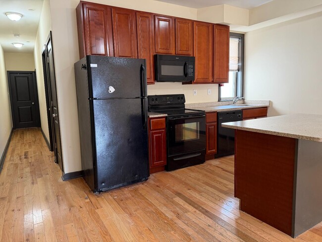 Building Photo - 1911 N Gratz St