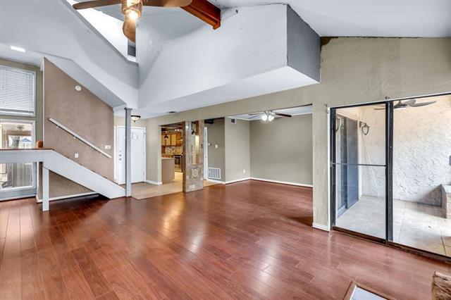 Building Photo - 26 Oakbrook Dr