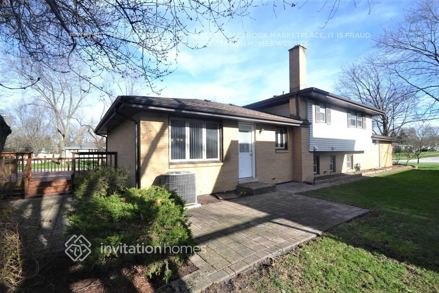 Building Photo - 1106 N Drury Ln