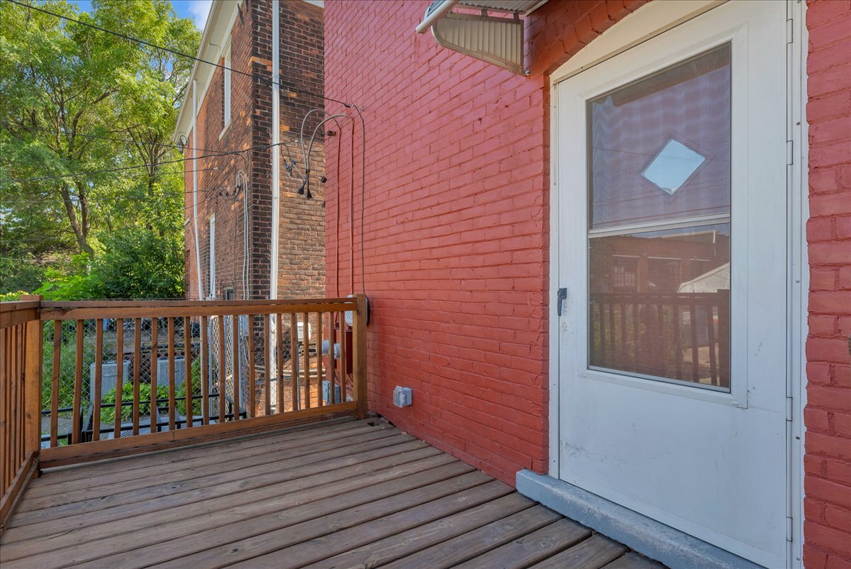 Building Photo - 5238 Commonwealth St