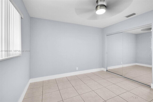 Building Photo - 367 Phippen Waiters Rd