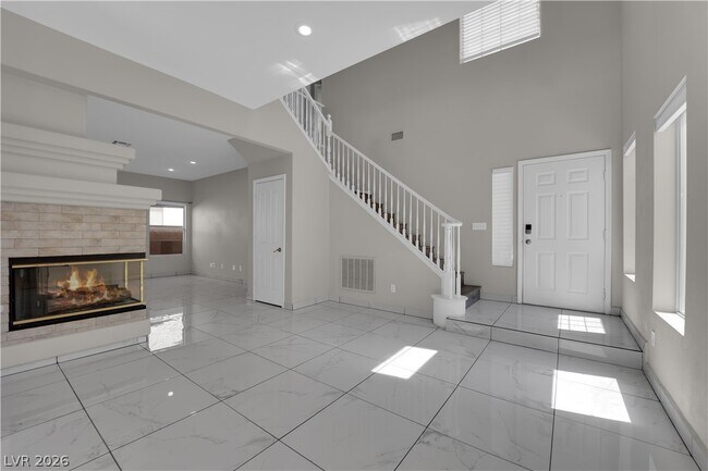 Building Photo - 3733 Horseshoe Mesa St