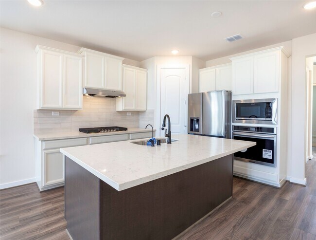 Building Photo - 6006 Rolling Strm Ct